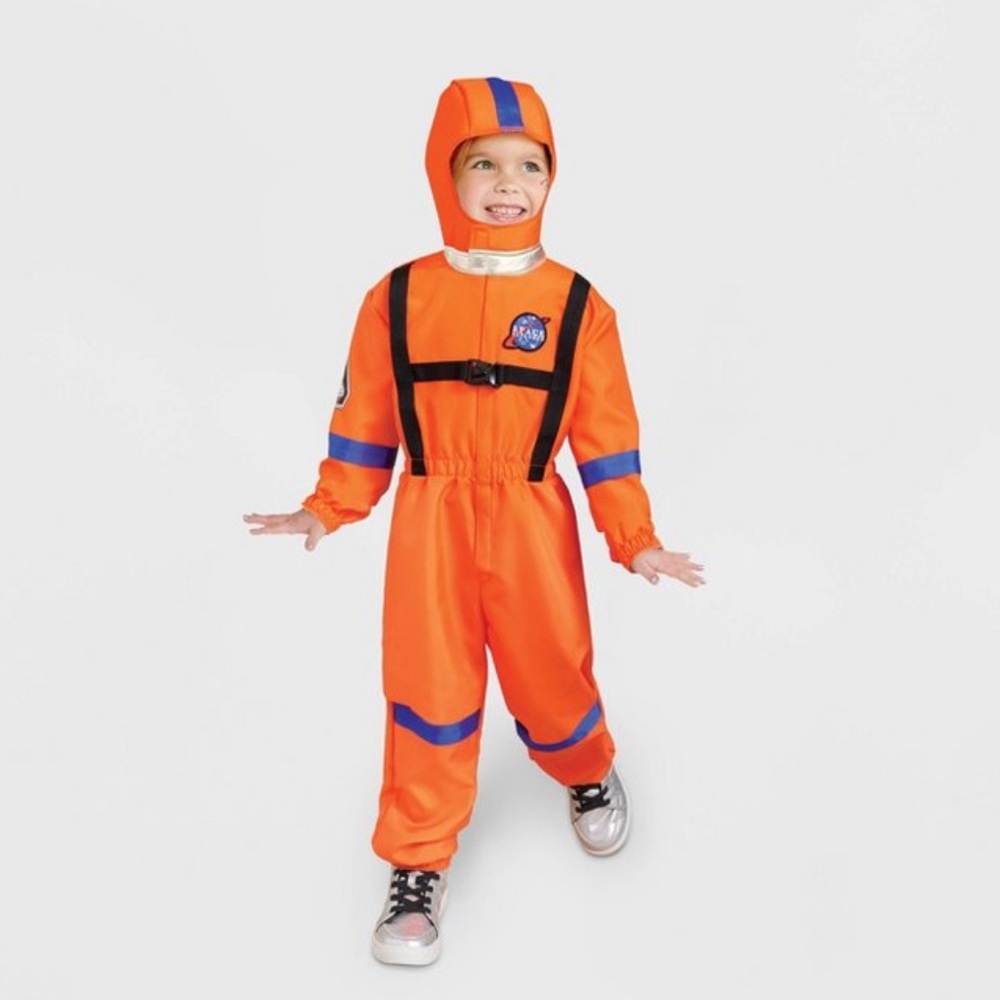 SALE 🎉Astronaut kids costume size medium